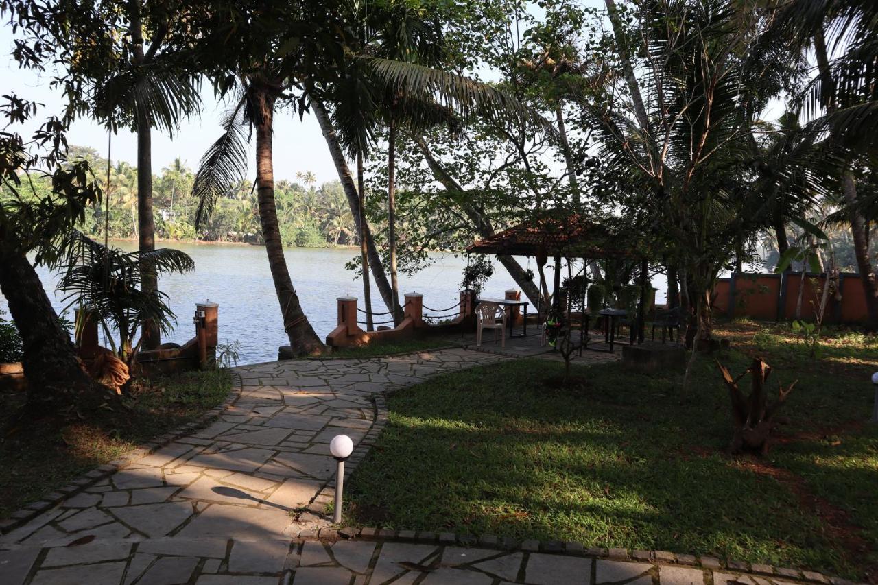 Greenchromide Homestays Mundrothuruth 외부 사진